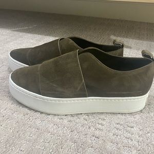 VINCE Slip On Sneakers